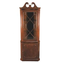 Niagara Furniture Mahogany Corner Cabinet